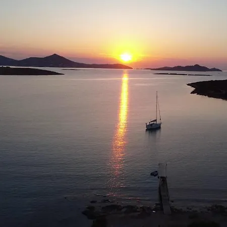 Ione Seaside * Santa Maria (Paros)