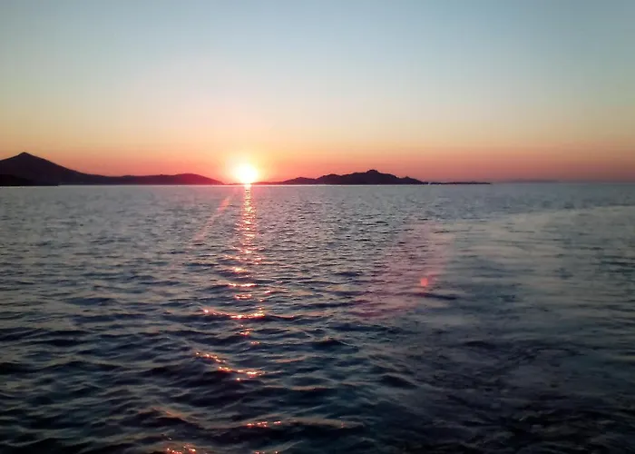 Ione Seaside Santa Maria (Paros)